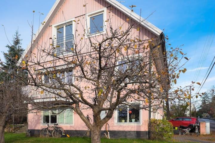 Pink House Room#1 Стокгольм Экстерьер фото
